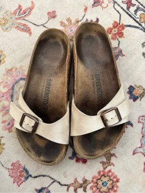 Birkenstock Single Strap Sandals in Cream
